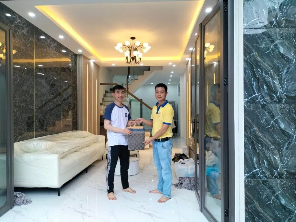 Bàn giao công trình thi công