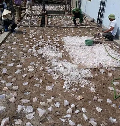 Đá thạch anh rải nền nhà