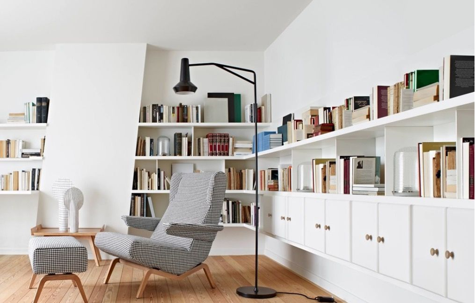 Phòng đọc sách đơn giản yên tĩnh