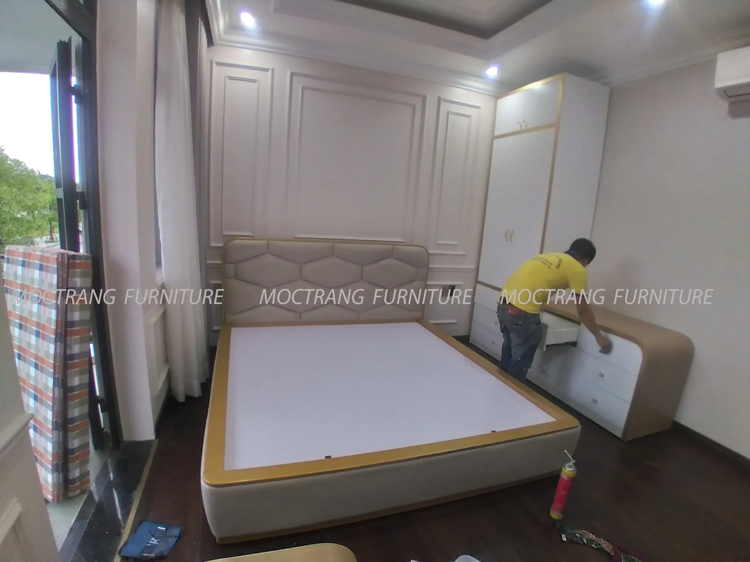 Vệ sinh nội thất phòng ngủ tân cổ điển Hải Phòng