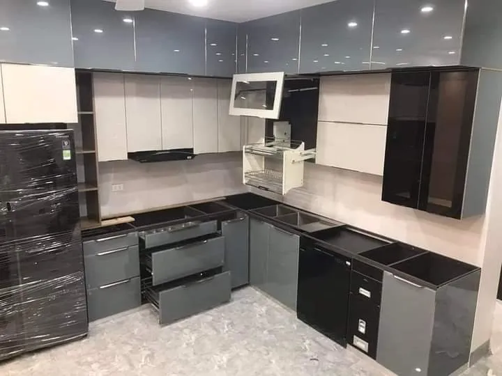 Tủ bếp inox cánh kính