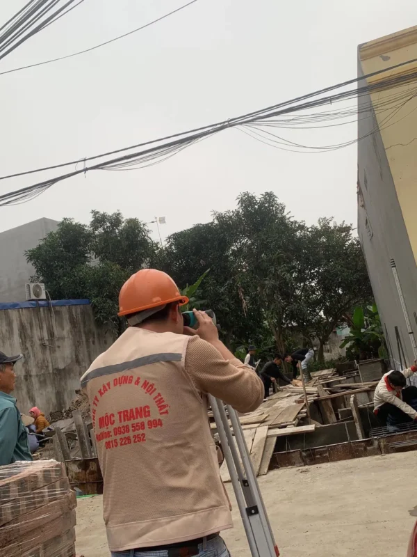 Giám sát công trình của đội ngủ ký