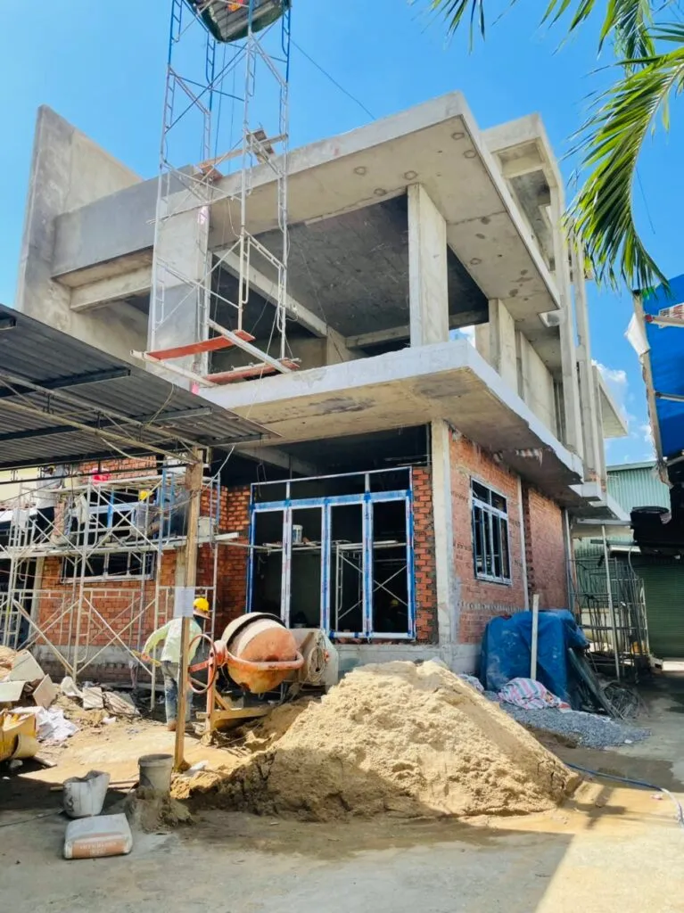 Đánh giá và kiểm tra công trình liền kề