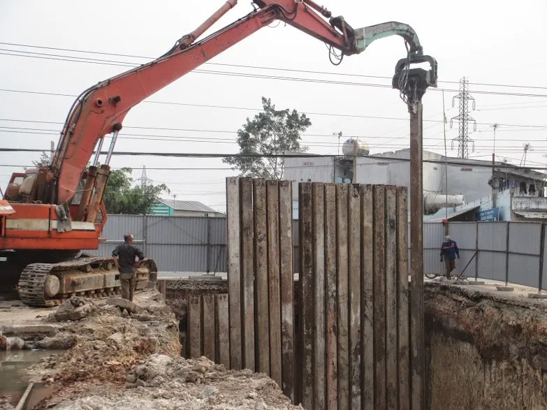 Phương pháp ép từ bằng búa rung