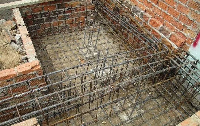 Xây dựng móng