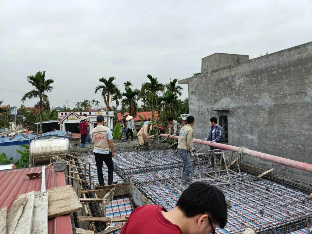 Giai đoạn thi công phần móng chịu lực công trình nhà 2 tầng 90m2 chị Thoan