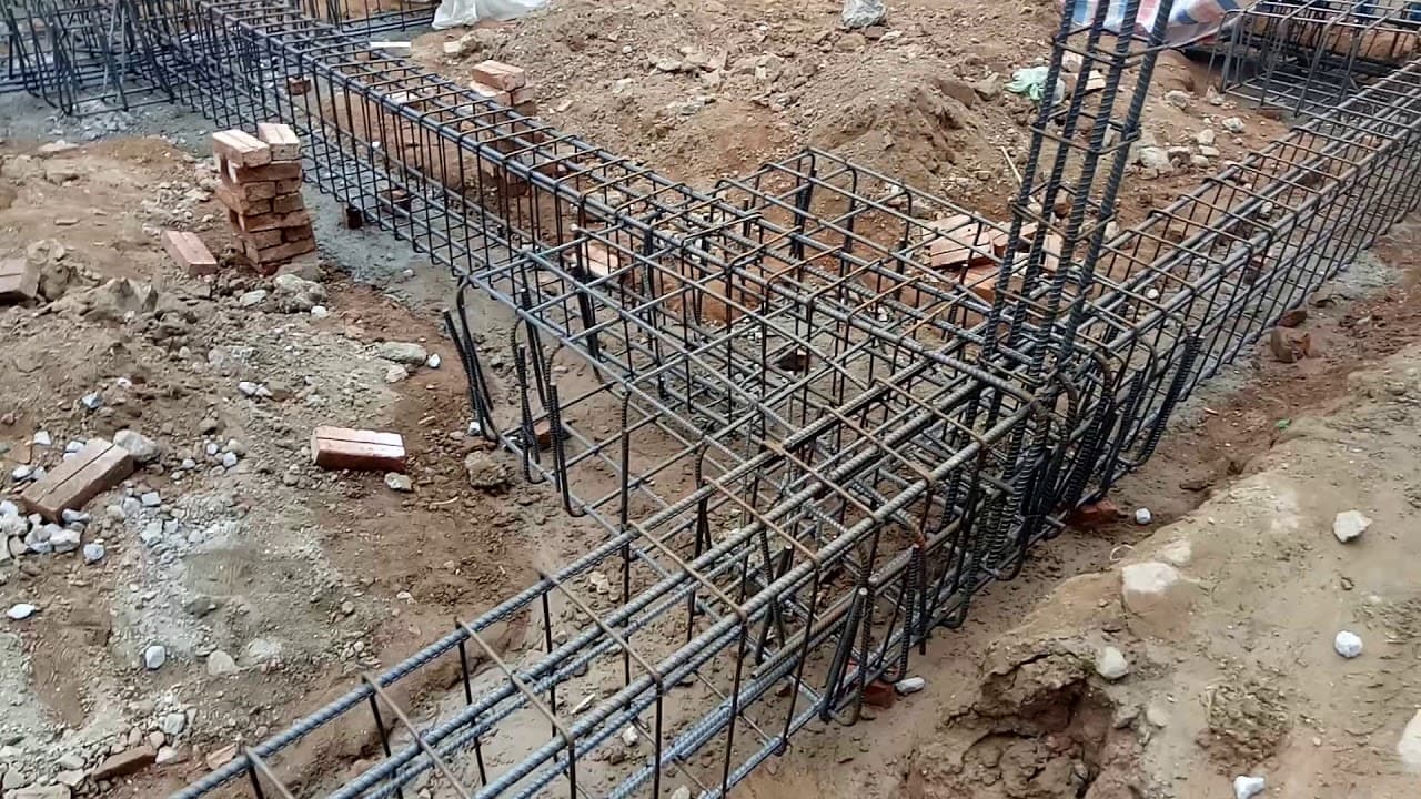 Thép dầm móng là gì?